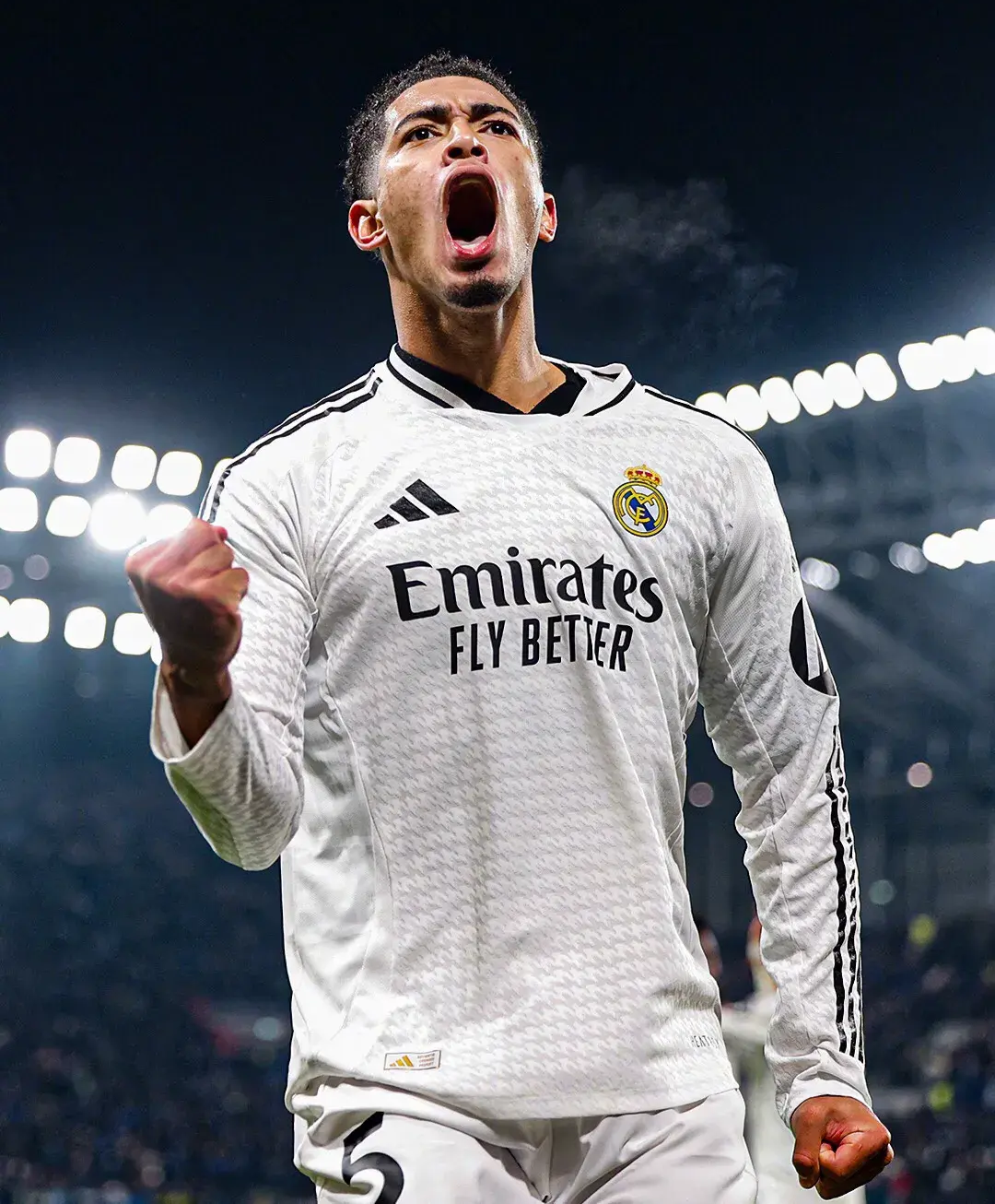 开云官网-皇马前锋锋利射门助球队获胜，士气大振